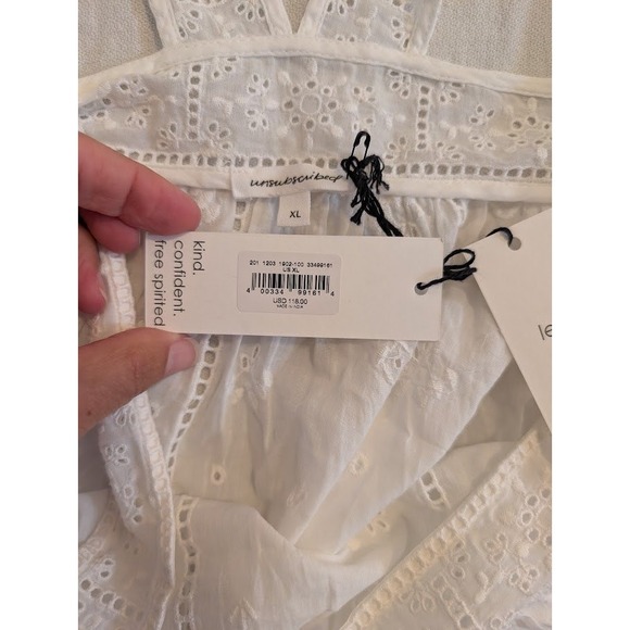 Unsubscribed White Eyelet Top Sleeveless Blouse Summer Tank XL 100%‎ Cotton - Picture 2 of 6